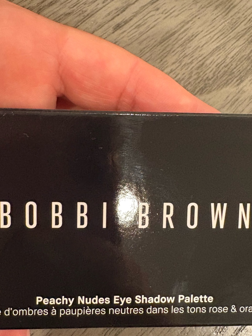 * New Bobbi Brown Peachy Nudes Eyeshadow Palette - Picture 4 of 6